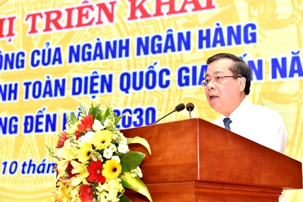 Phó Thống đốc Ngân hàng Nhà nước Nguyễn Kim Anh.