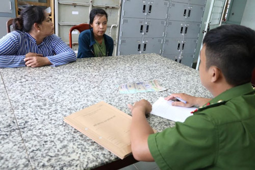 Tây Ninh: Đến thăm bạn trai, “tiện tay” trộm 30 chỉ vàng của hàng xóm