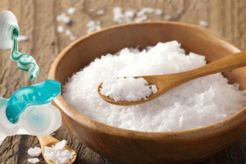 3 cách làm trắng da bằng kem đánh răng, là phụ nữ nên biết