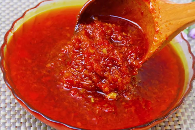 Bí quyết làm sa tế ớt tại nhà vừa đơn giản lại bảo quản được lâu