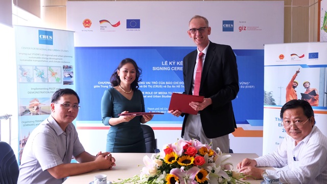 Tăng cường vai trò của báo chí đối với phát triển năng lượng bền vững