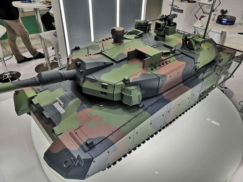 Hàn Quốc chào hàng Ba Lan xe tăng "đủ sức đánh bại T-14 Armata"