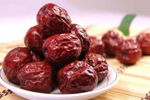 Tác dụng chữa bệnh thần kỳ của táo đỏ