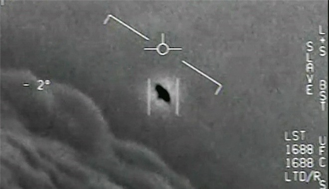 Lầu Năm Góc lập đội đặc nhiệm để điều tra UFO - 1