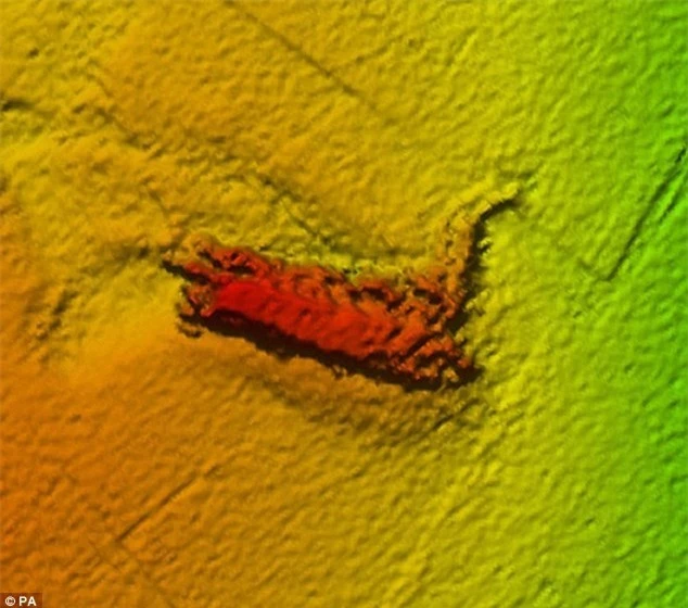 Quái vật hồ Loch Ness xuất hiện ngoài khơi đảo Wight?