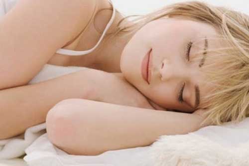 Dành 1 phút đọc bài này, có mất ngủ kinh niên nằm cái cũng ngủ sâu và ngon giấc tới sáng