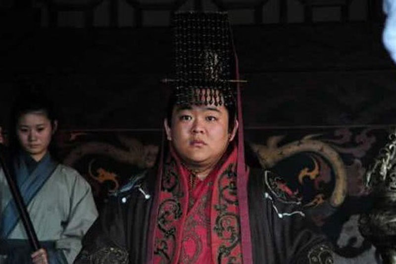 Đông Ngô và Thục Hán trước lúc diệt vong: Bên đầy của cải, bên chẳng còn nửa lượng bạc