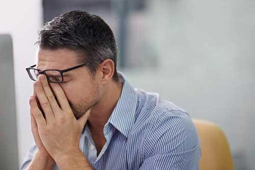 'Chết lặng' khi phát hiện sự thật về bóng người sống trong căn nhà hoang