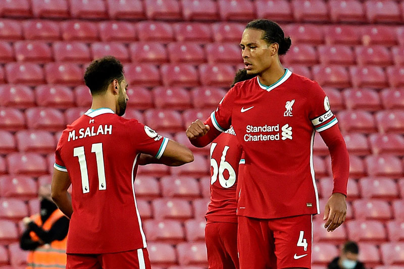 Salah lập hat-trick, Liverpool thắng nhọc sau màn rượt đuổi điên rồ