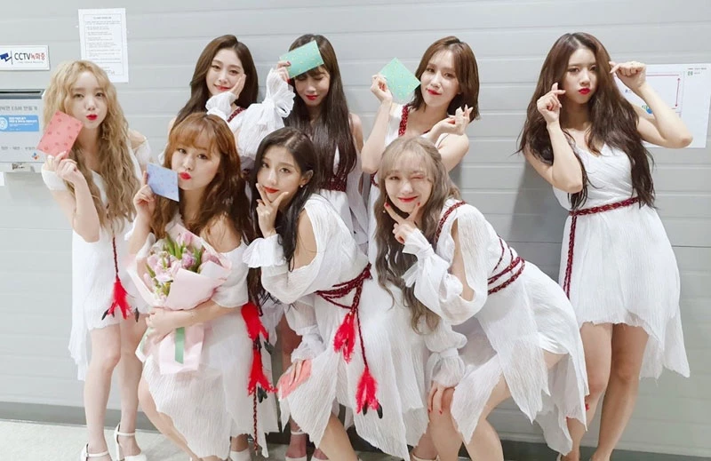 9. Lovelyz. 