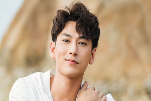 CLIP: Những ca sĩ  'mang nhiều dòng máu' vô cùng thành công của showbiz Việt