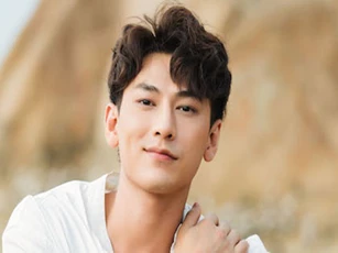 CLIP: Những ca sĩ  'mang nhiều dòng máu' vô cùng thành công của showbiz Việt