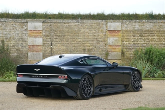 aston martin, v8, vantage, aston martic victor anh 9