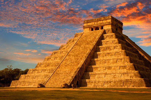 Bí ẩn kỳ lạ ở kim tự tháp cổ vang lên tiếng hót của loài chim thần