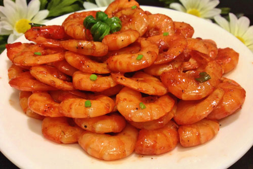 Đừng vội đổ tôm vào chảo, đây mới là cách rang tôm chuẩn ngon đậm đà