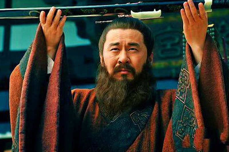 20 hãy tuổi sống như Tào Tháo, 40 giống Tư Mã Ý, 60 như Lưu Bị để cuộc đời thành công không đếm xuể