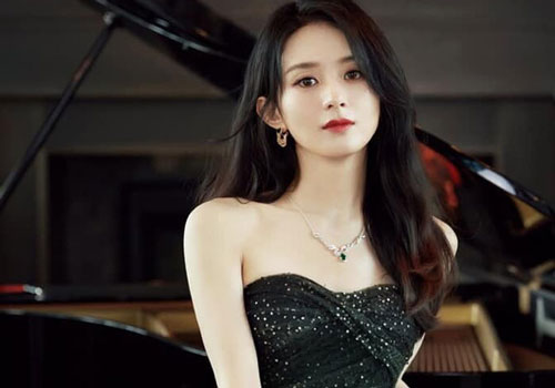 Triệu Lệ Dĩnh một năm lên đều 4 đài lớn