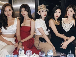 Màn đọ sắc gây sốt của dàn mỹ nhân Vbiz dịp cuối tuần: Gái 1 con Trương Quỳnh Anh át cả Băng Di, Ngọc Thảo nhờ body cực nóng