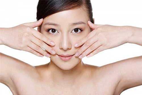 Chăm sóc da từ bên trong đúng cách trước khi ngủ, bạn sẽ ngăn ngừa được lão hóa