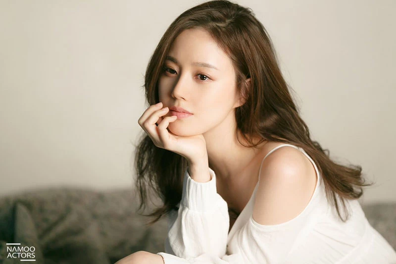 7. Moon Chae Won.