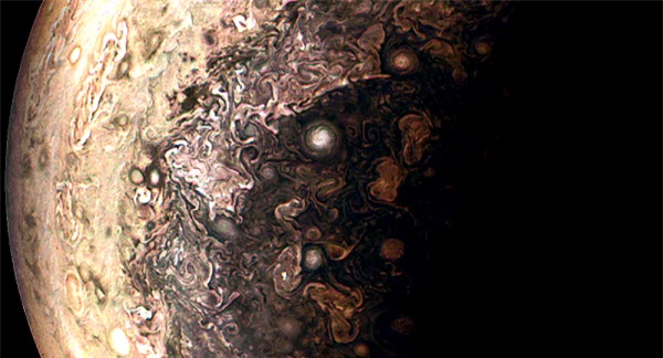 Phát hiện mới về thức ăn của người ngoài hành tinh