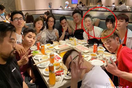 Karik lần đầu xuất hiện chung ngoài đời cùng bạn gái hậu công khai hẹn hò