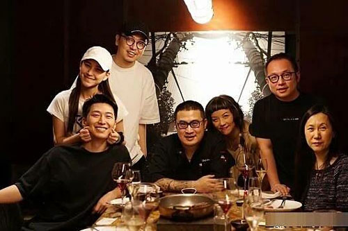 Đậu Kiêu đưa ái nữ của trùm sòng bài về ra mắt gia đình