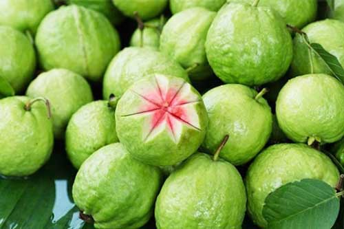 Mẹo chọn ổi giòn ngon mà người bán hàng không bao giờ để lộ