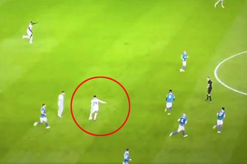 'Bom tấn' Havertz bị chỉ trích vì chuyền bóng như ném gạch cho đồng đội Chelsea