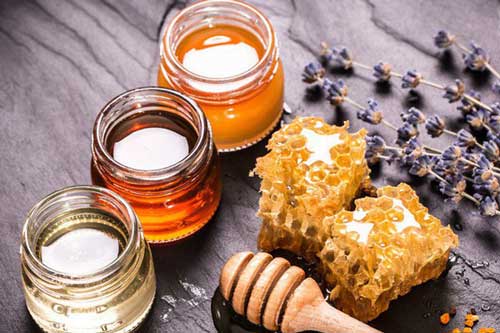 Đây là lí do ai cũng nên uống mật ong đều đặn mỗi ngày