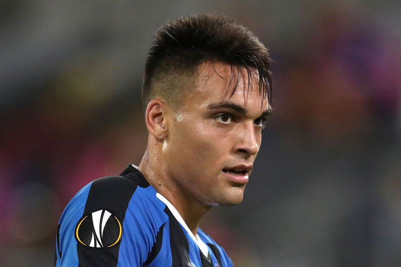 Chuyển nhượng Barca: Người đại diện chốt hạ tương lai Lautaro Martinez