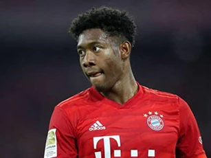 Alaba 'phản pháo' sếp cũ Bayern vụ tăng lương