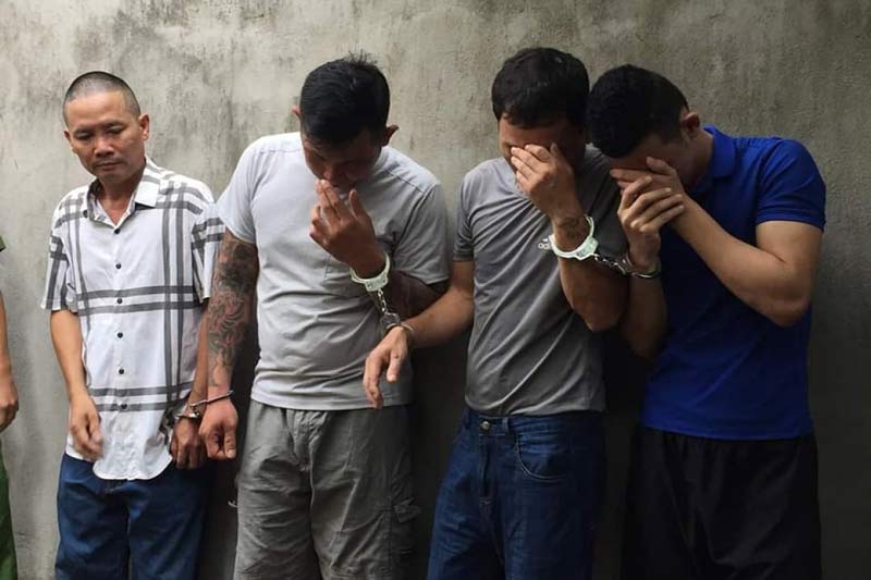 Bắt nhóm đối tượng mỗi đêm trộm gần nửa tấn chó ở Nghệ An