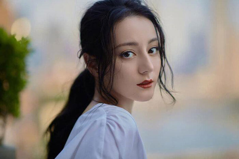 Top 10 nữ diễn viên Trung Quốc được yêu thích nhất hiện tại: Địch Lệ Nhiệt Ba 'vượt mặt' hàng loạt đàn chị