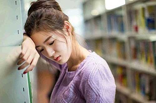 Nghe tiêu chuẩn chọn chồng của em gái, mặt tôi tái xanh như tàu lá