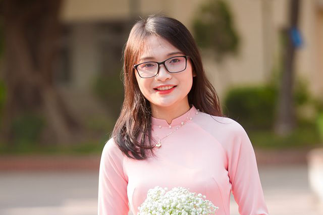 Nữ thủ khoa mơ ước thành giảng viên