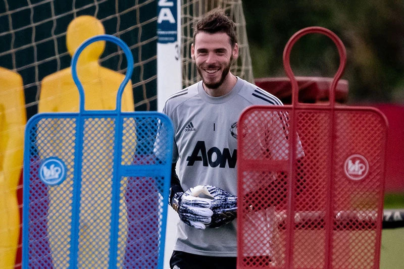 =2. David De Gea (M.U, mức lương 350.000 bảng/tuần). 