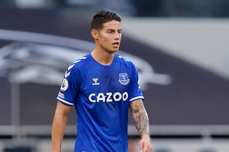 Tiền vệ phải: James Rodriguez (Everton).