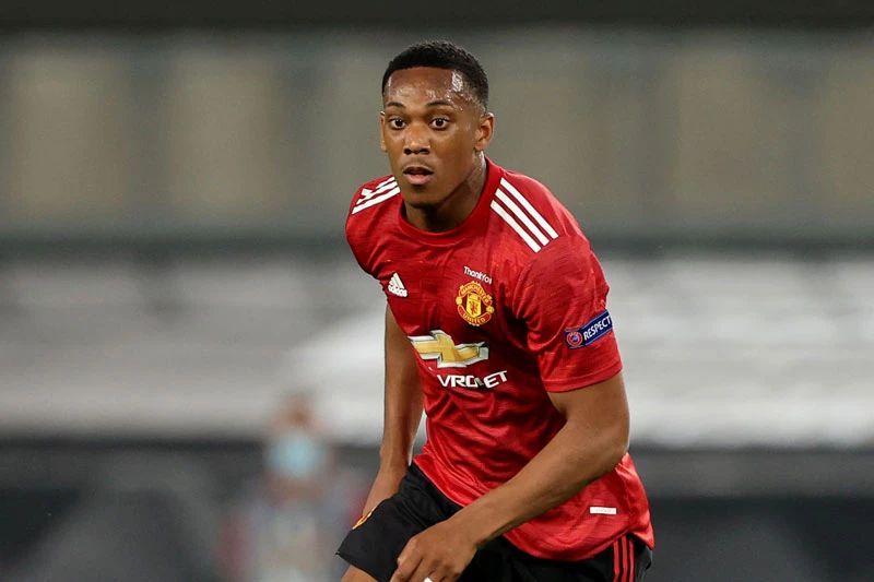 8. Anthony Martial (M.U, mức lương 250.000 bảng/tuần).