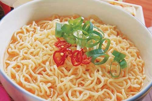 M&#x1EB9; b&#x1EA7;u tr&#xE1;nh &#x103;n nh&#x1EEF;ng th&#x1EF1;c ph&#x1EA9;m n&#xE0;y v&#xEC; d&#x1EC5; g&#xE2;y &#x111;&#x1EE5;c &#x1ED1;i, c&#x1EA1;n &#x1ED1;i r&#x1EA5;t nguy hi&#x1EC3;m