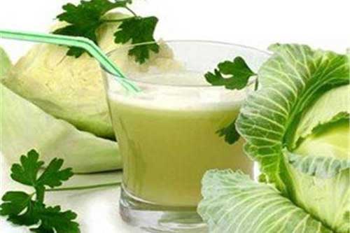 Những công dụng chữa bệnh thần kỳ của nước ép bắp cải