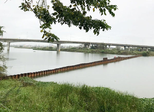 Đà Nẵng: Khẩn trương tháo dỡ đập tạm ngăn mặn trên sông Cẩm Lệ, sẵn sàng ứng phó bão số 5