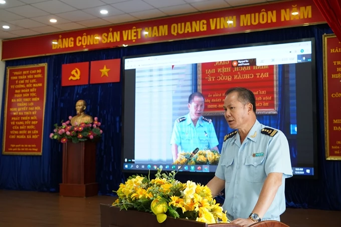 Đồng chí Đinh Ngọc Thắng,  Cục trưởng Cục Hải quan TP.HCM phát biểu.