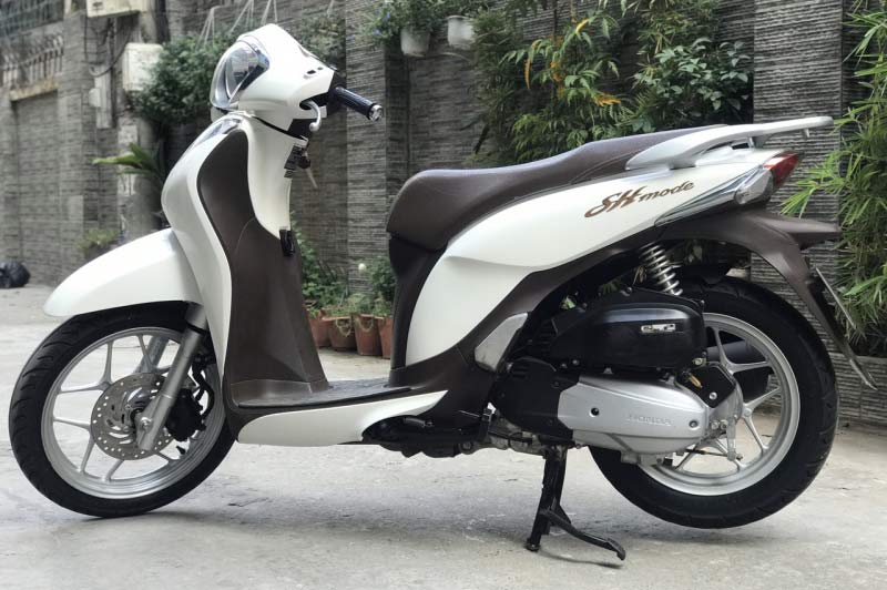 XE HOT (17/9): Bảng giá xe ga Honda tháng 9, Toyota Fortuner 2020 ra mắt tại VN