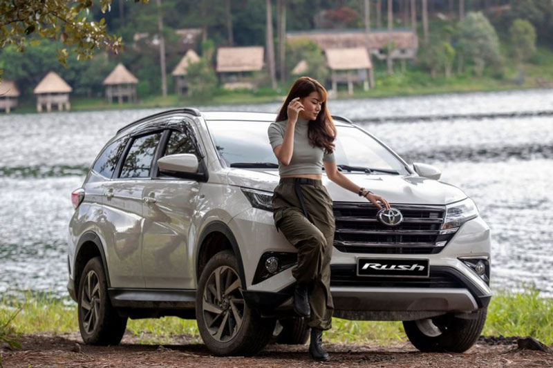 Toyota giới thiệu SUV 7 chỗ, giá 633 triệu tại Việt Nam
