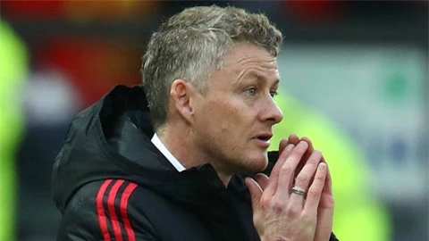 HLV Ole Solskjaer: 'Họ đã bỏ xa M.U'...