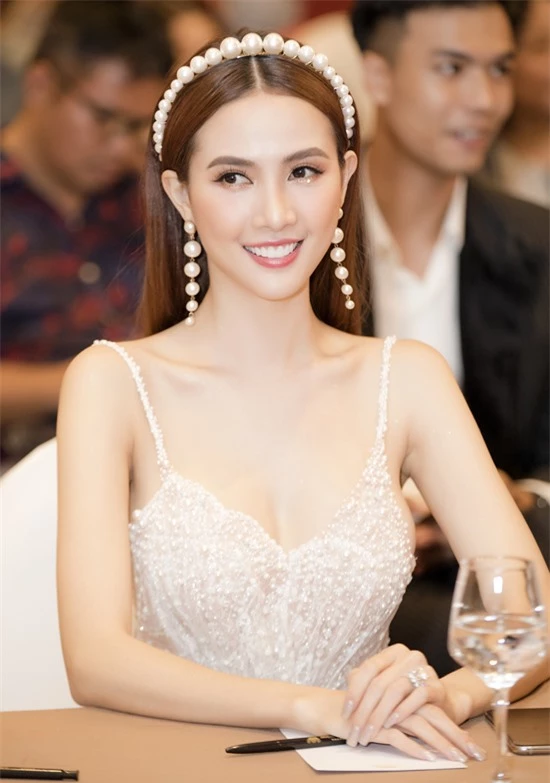 Phan Thị Mơ sẽ đóng vai chính trong phim điện ảnh Kiều, phóng tác từ tác phẩm Truyện Kiều nổi tiếng của thi hào Nguyễn Du.