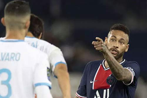 Neymar nhận "lãnh án" sau vụ xô xát với Alvaro Gonzalez