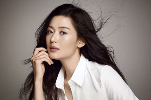 Phim của Jeon Ji Hyun hơn 27 triệu USD