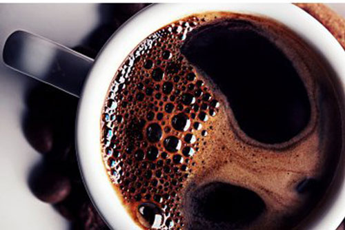 6 loại thực phẩm và đồ uống gây khô da bạn nên tránh